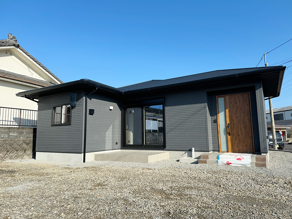 ランドリールームのあるリアルサイズな平屋