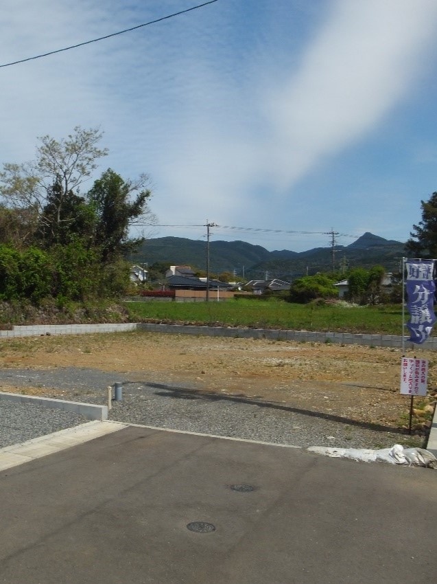 出水市下鯖町分譲地