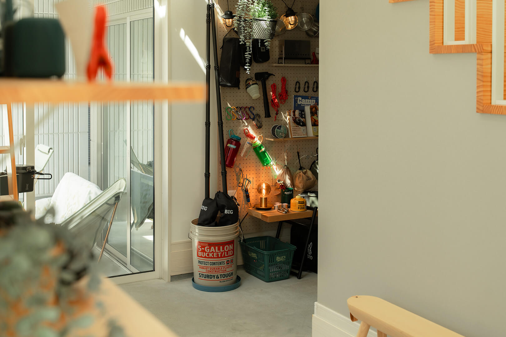 趣味の詰まったアトリエ&ストレージ空間