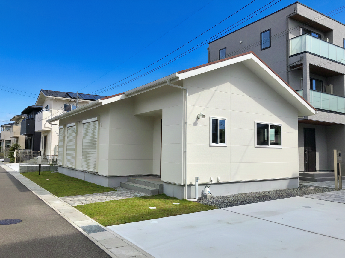 南に面した約22帖の明るい広々LDKが自慢の平屋の住まい