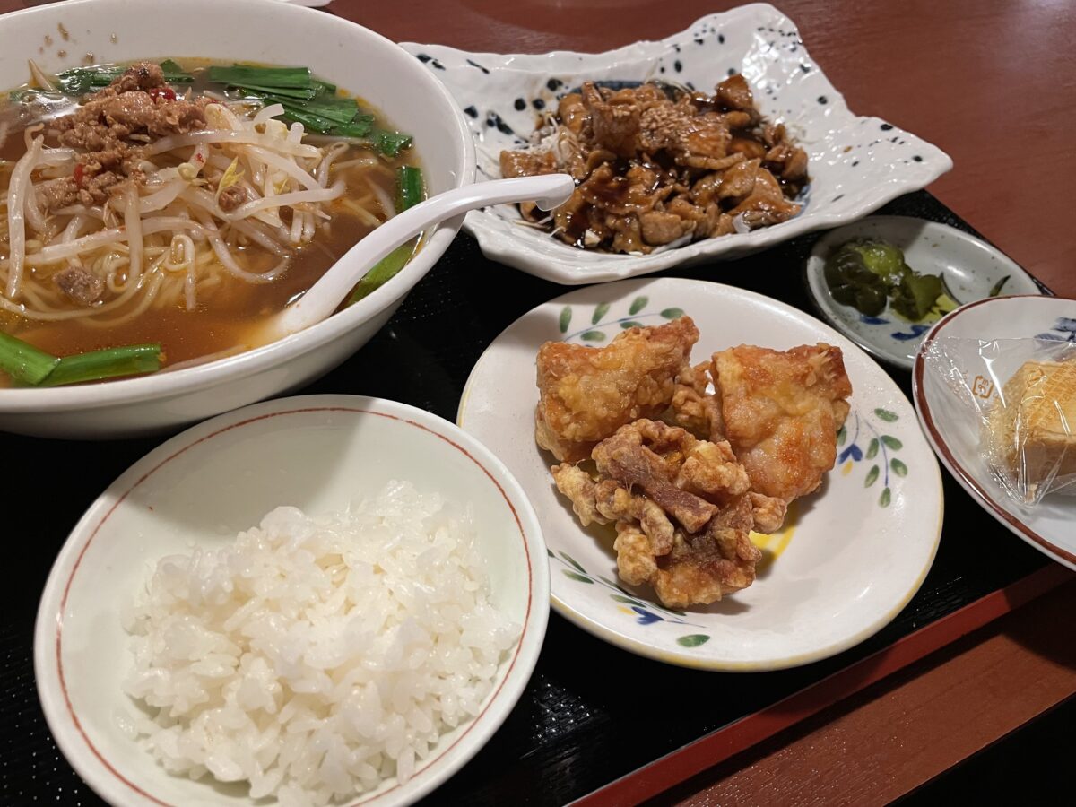 背徳飯の店