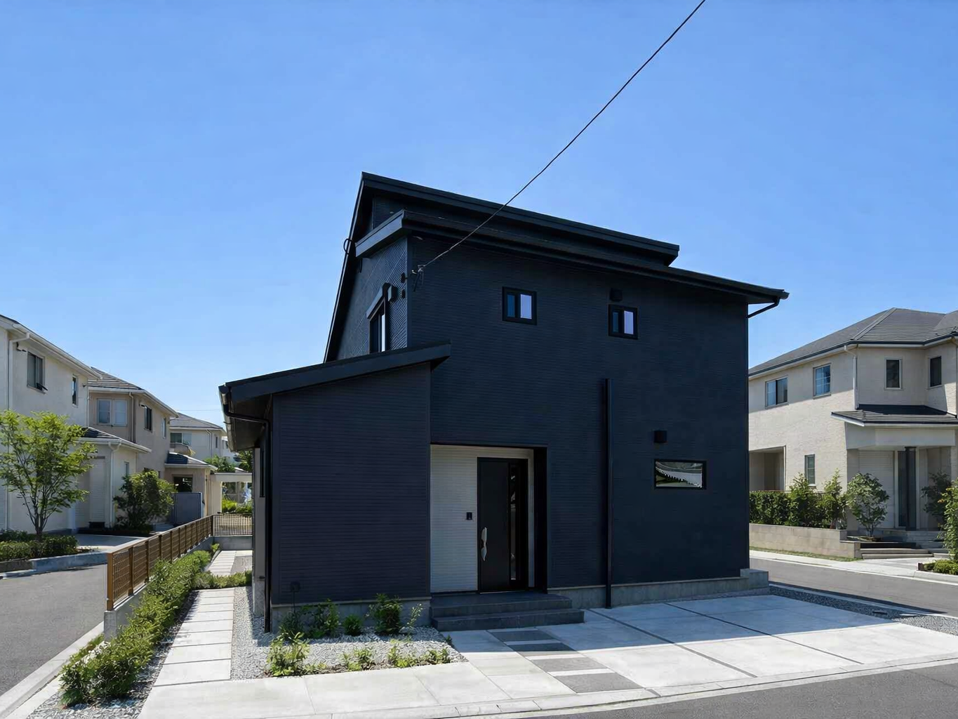 玄関からキッチンへ一直線。家事が軽くなるスマート動線の住まい